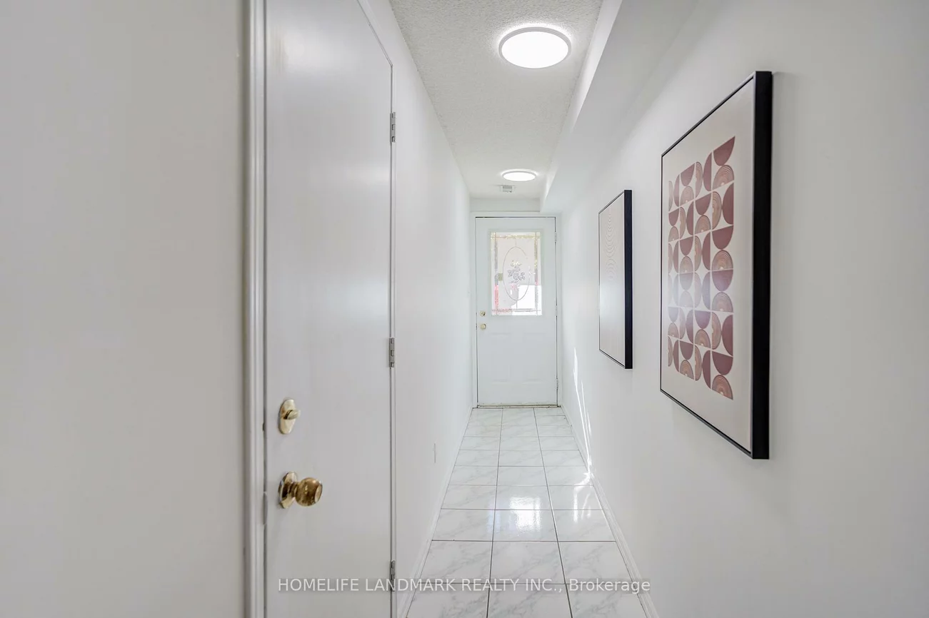 1050, Bristol, East Credit, Mississauga