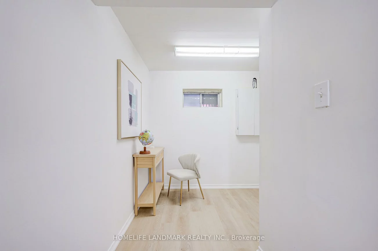 1050, Bristol, East Credit, Mississauga