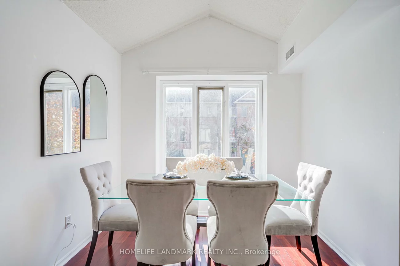 1050, Bristol, East Credit, Mississauga