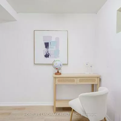 1050, Bristol, East Credit, Mississauga