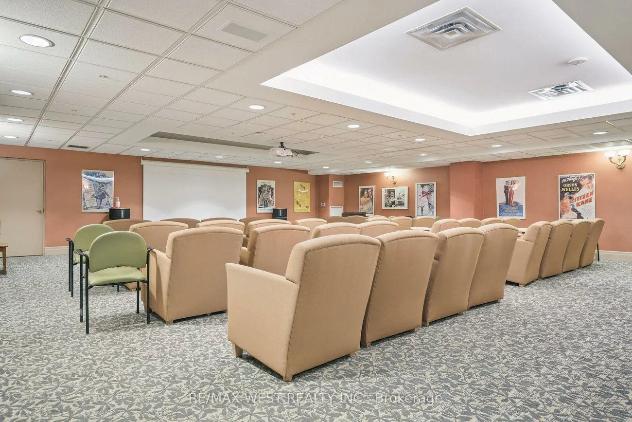 350, Princess Royal, City Centre, Mississauga