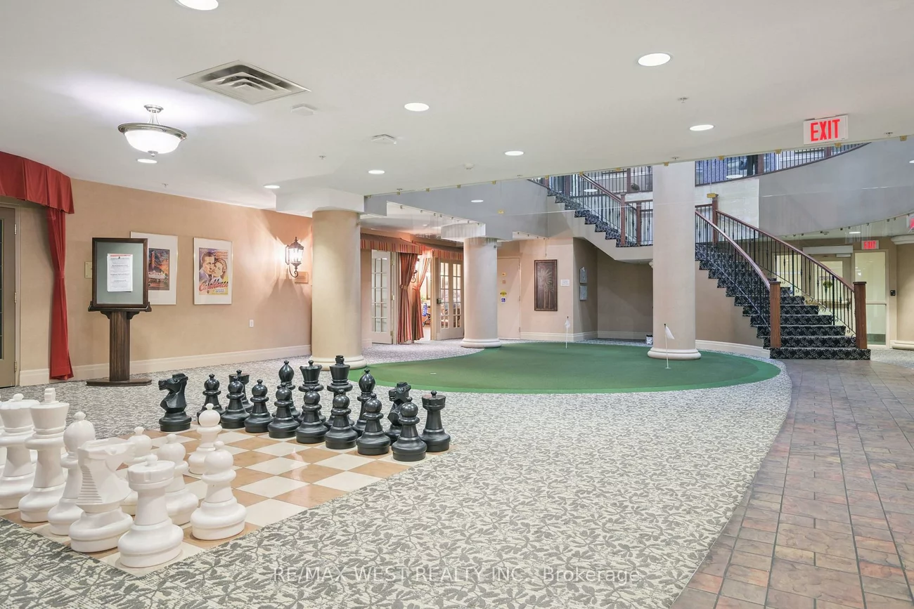 350, Princess Royal, City Centre, Mississauga