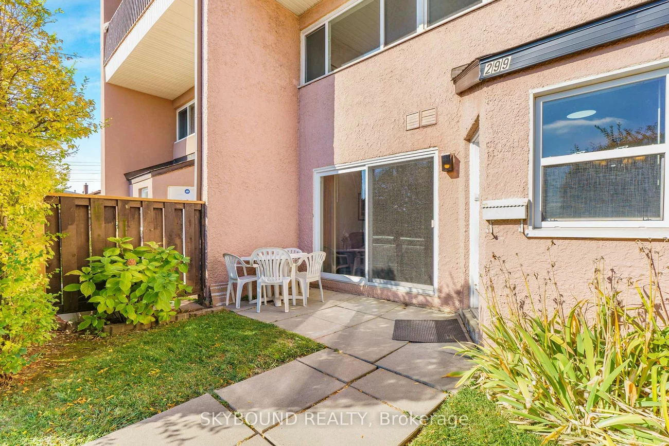 3055, Tomken, Applewood, Mississauga