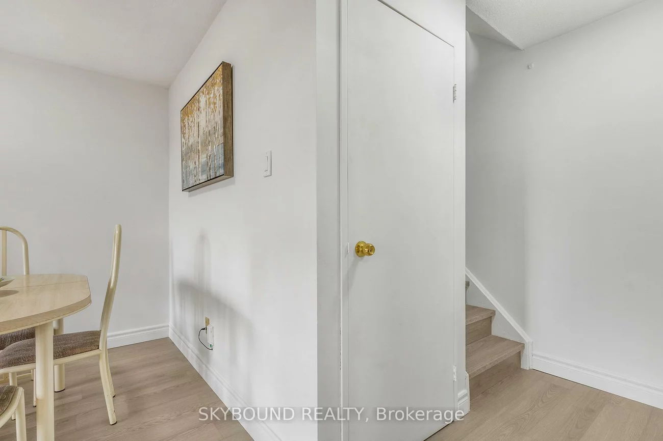 3055, Tomken, Applewood, Mississauga