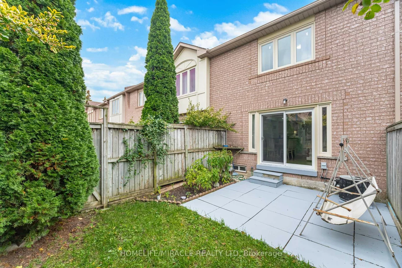 1285, Bristol, East Credit, Mississauga