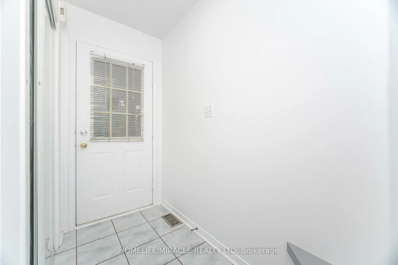 1285, Bristol, East Credit, Mississauga