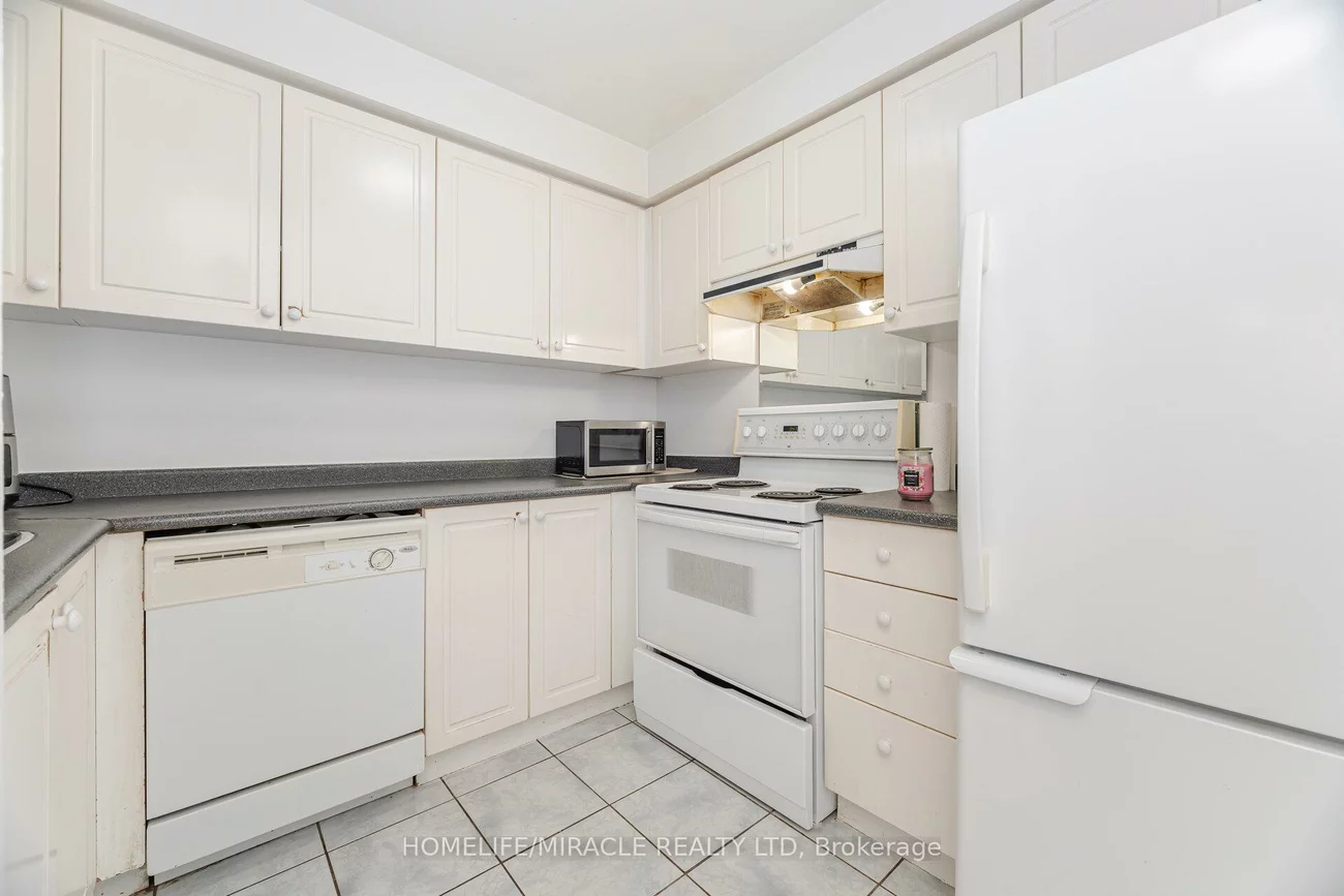 1285, Bristol, East Credit, Mississauga