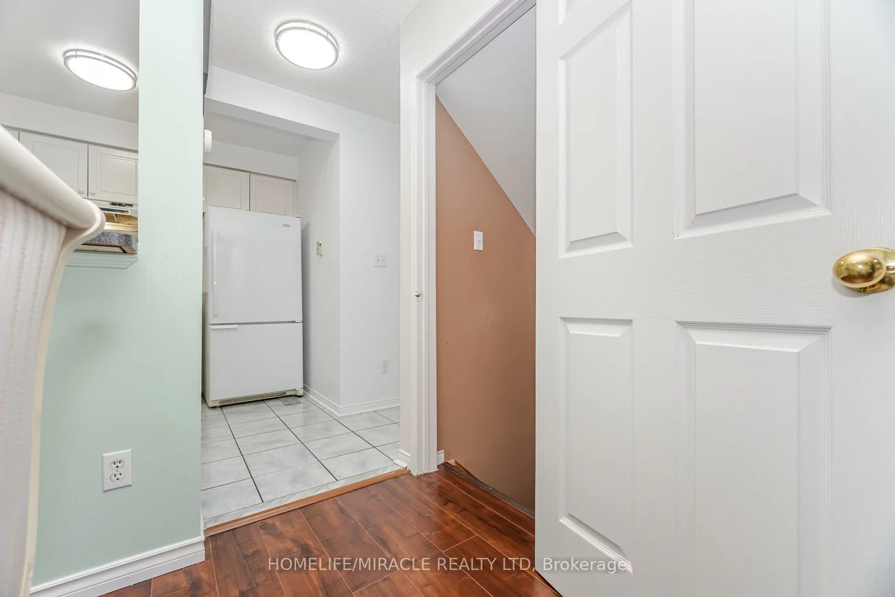 1285, Bristol, East Credit, Mississauga