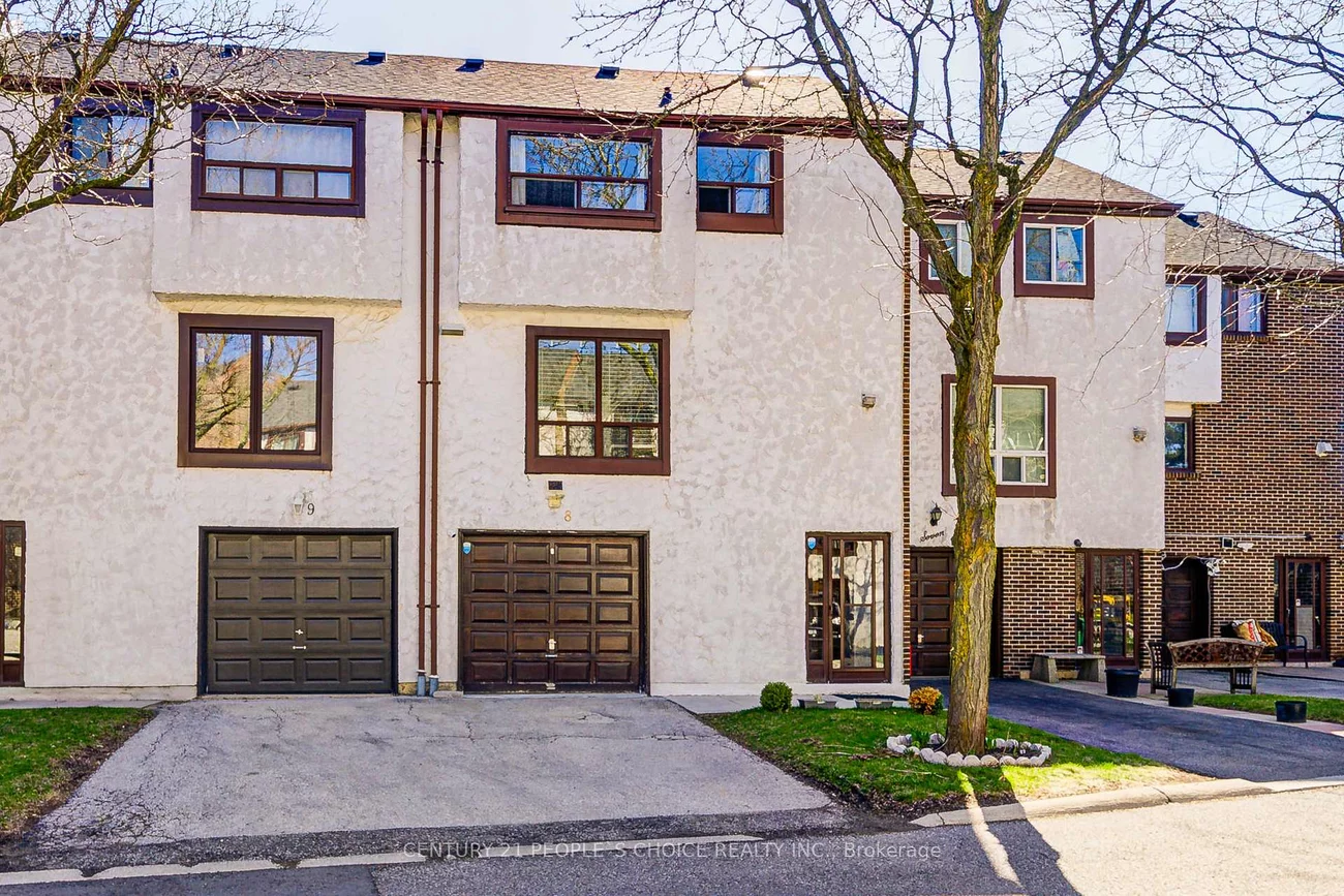 4020, Brandon Gate, Malton, Mississauga