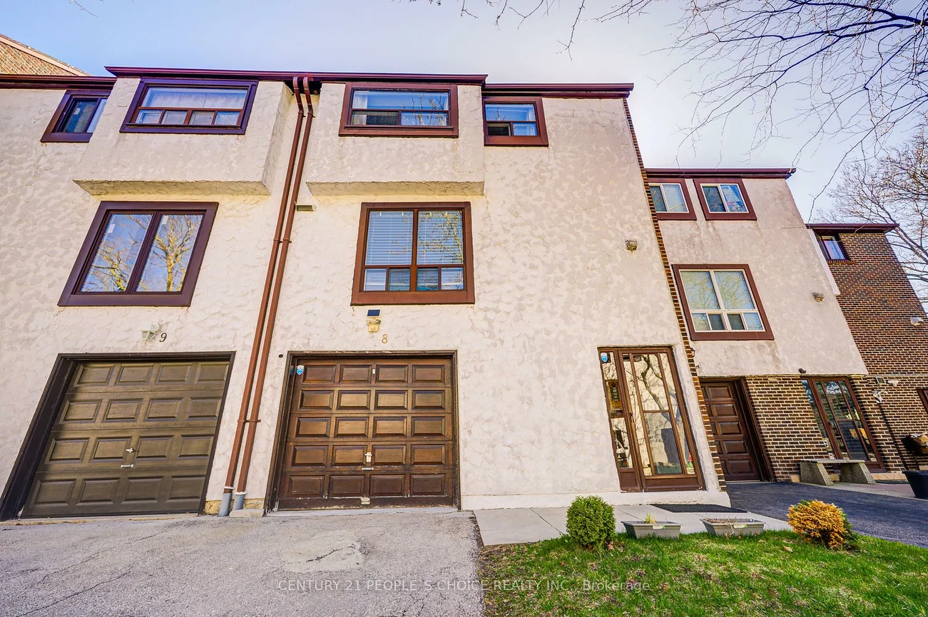 4020, Brandon Gate, Malton, Mississauga