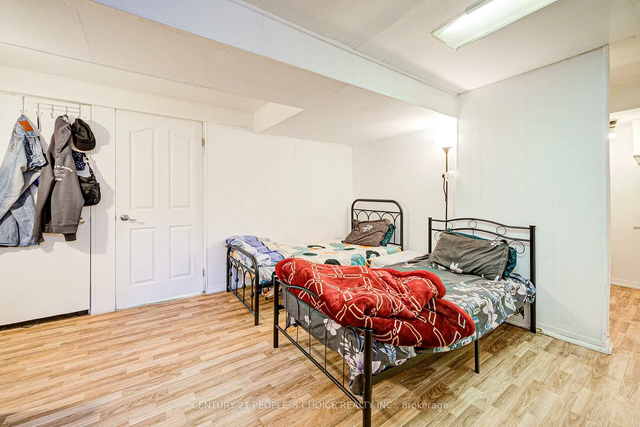 4020, Brandon Gate, Malton, Mississauga