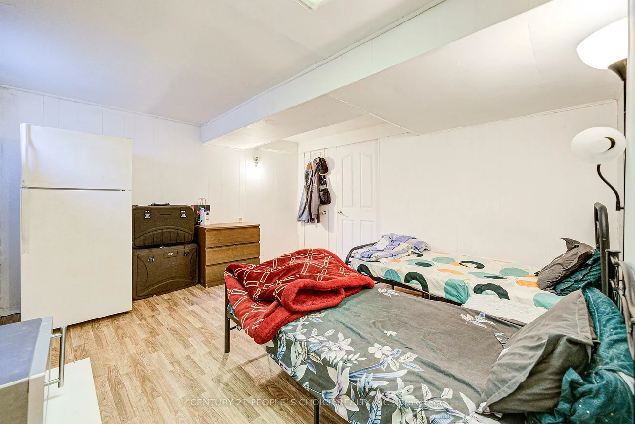 4020, Brandon Gate, Malton, Mississauga