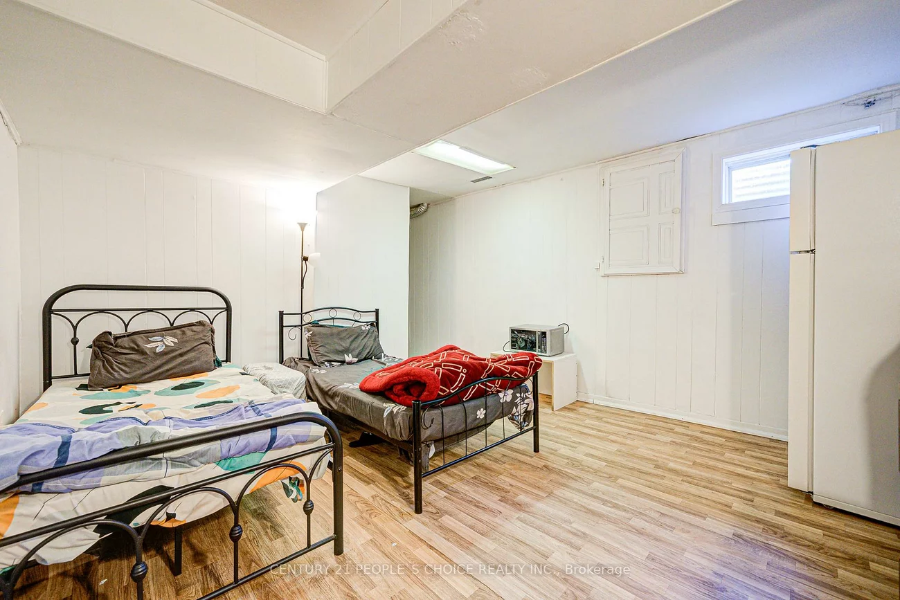 4020, Brandon Gate, Malton, Mississauga