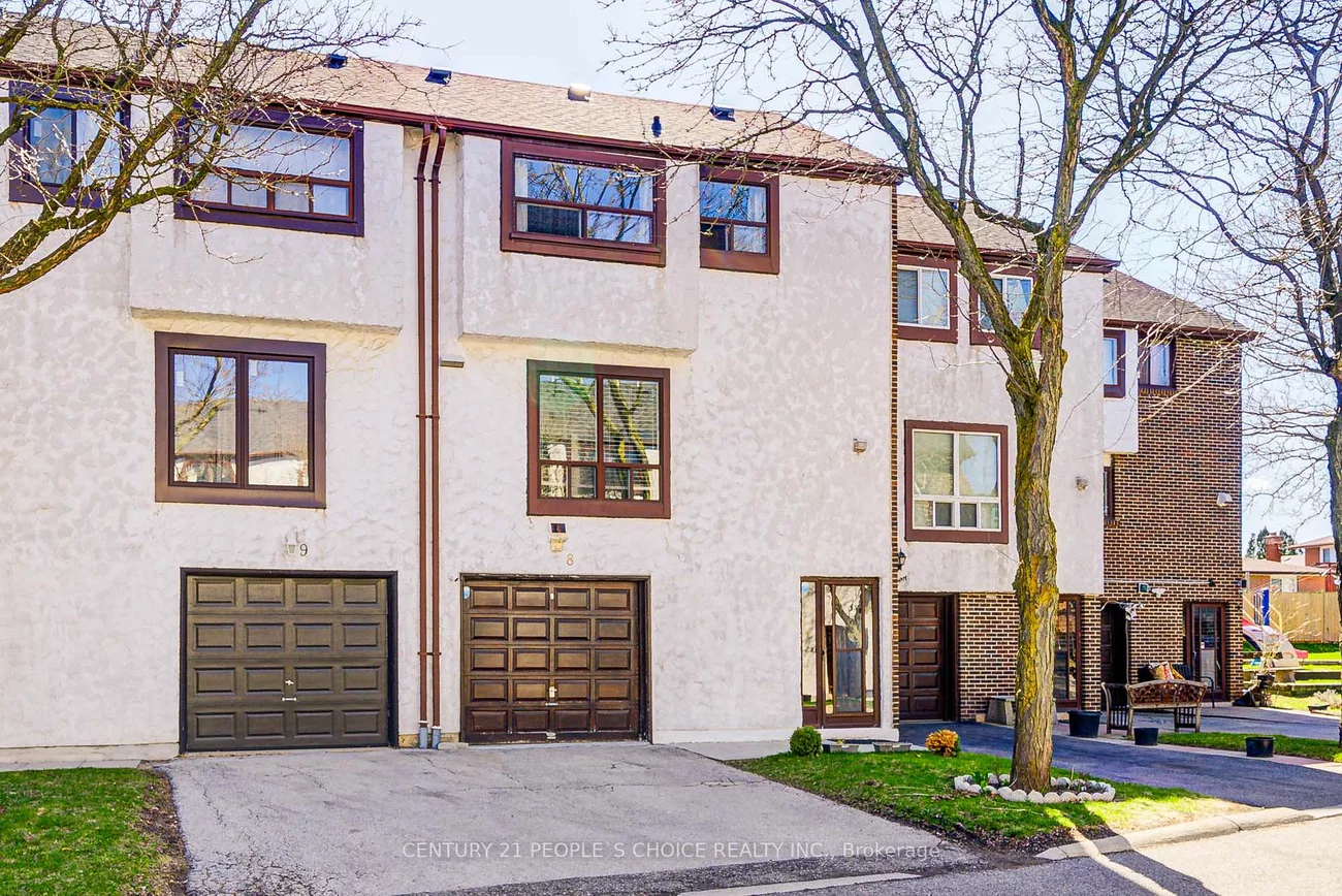 4020, Brandon Gate, Malton, Mississauga