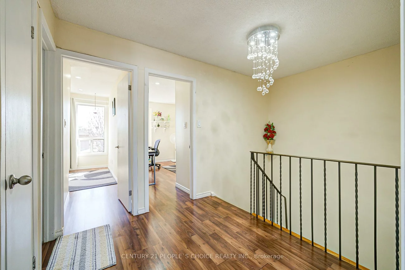 4020, Brandon Gate, Malton, Mississauga