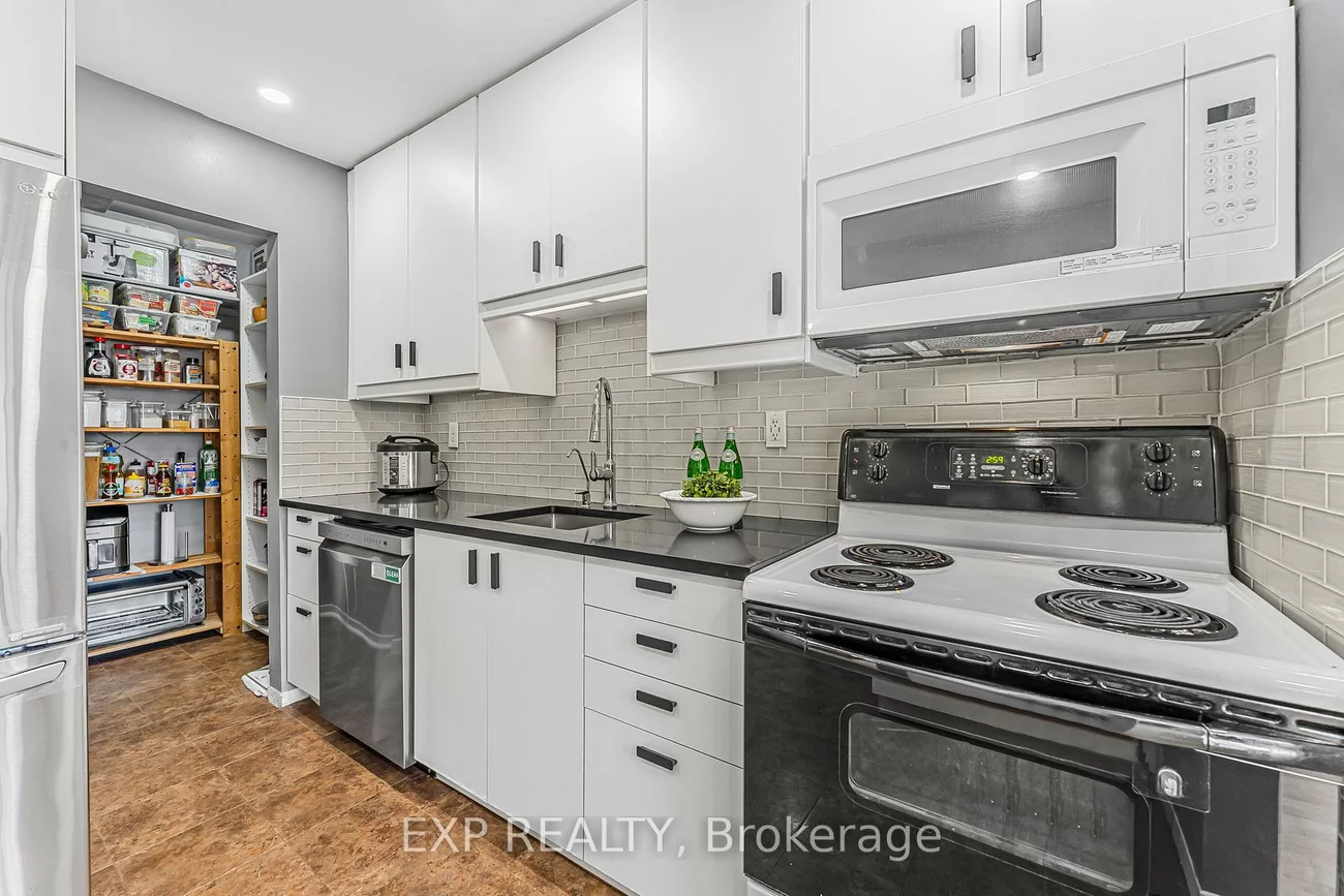 6797, Formentera, Meadowvale, Mississauga