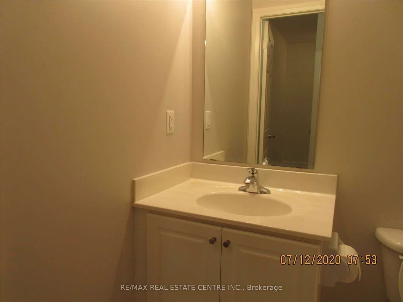 220, Forum, Hurontario, Mississauga