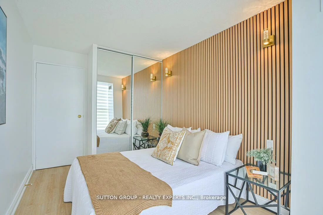 35, Trailwood, Hurontario, Mississauga