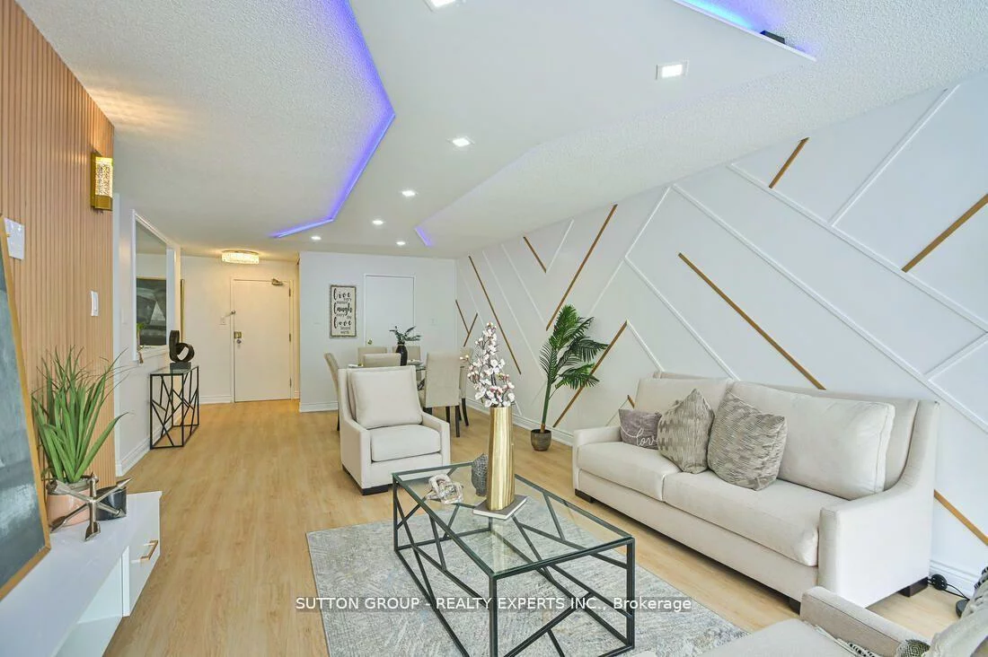 35, Trailwood, Hurontario, Mississauga