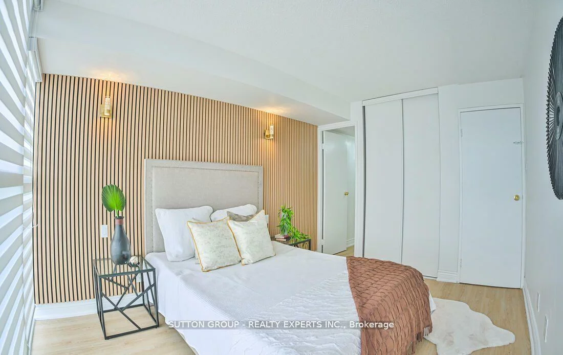 35, Trailwood, Hurontario, Mississauga