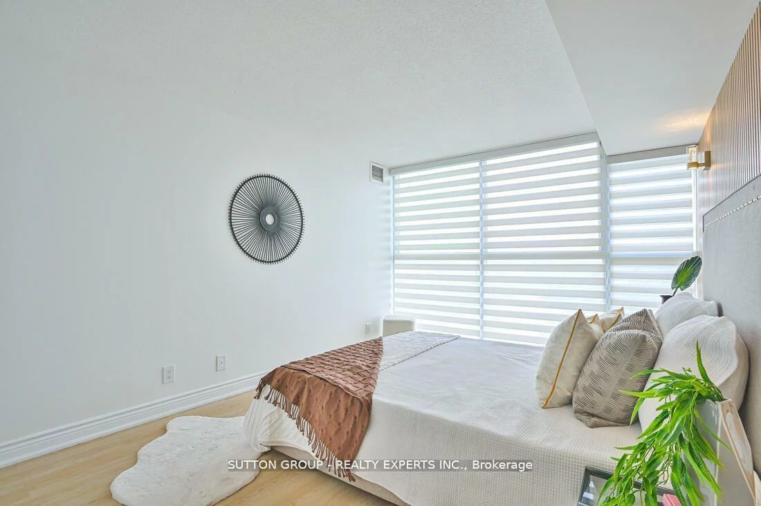 35, Trailwood, Hurontario, Mississauga