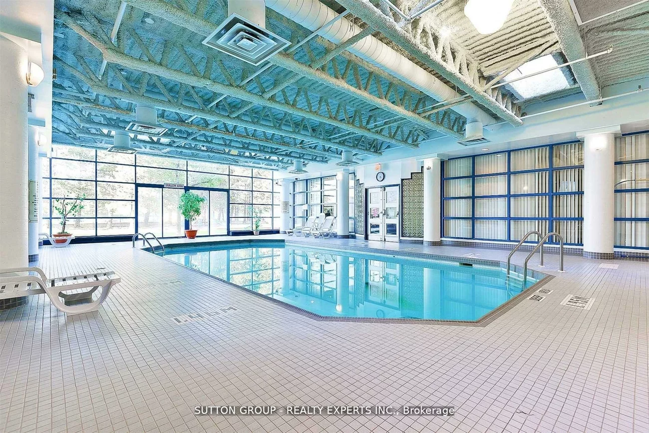 35, Trailwood, Hurontario, Mississauga