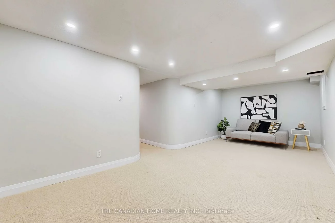 1725, The Chase, Central Erin Mills, Mississauga