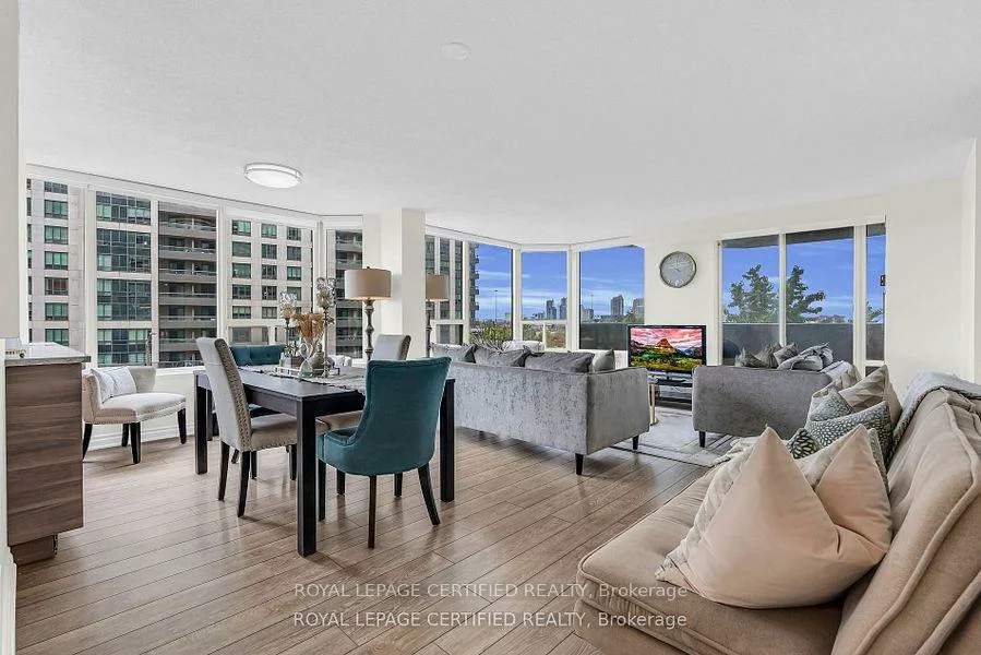 350, Rathburn, City Centre, Mississauga