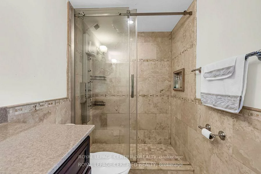 350, Rathburn, City Centre, Mississauga