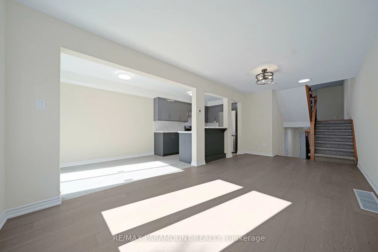 1575, South Parade, East Credit, Mississauga