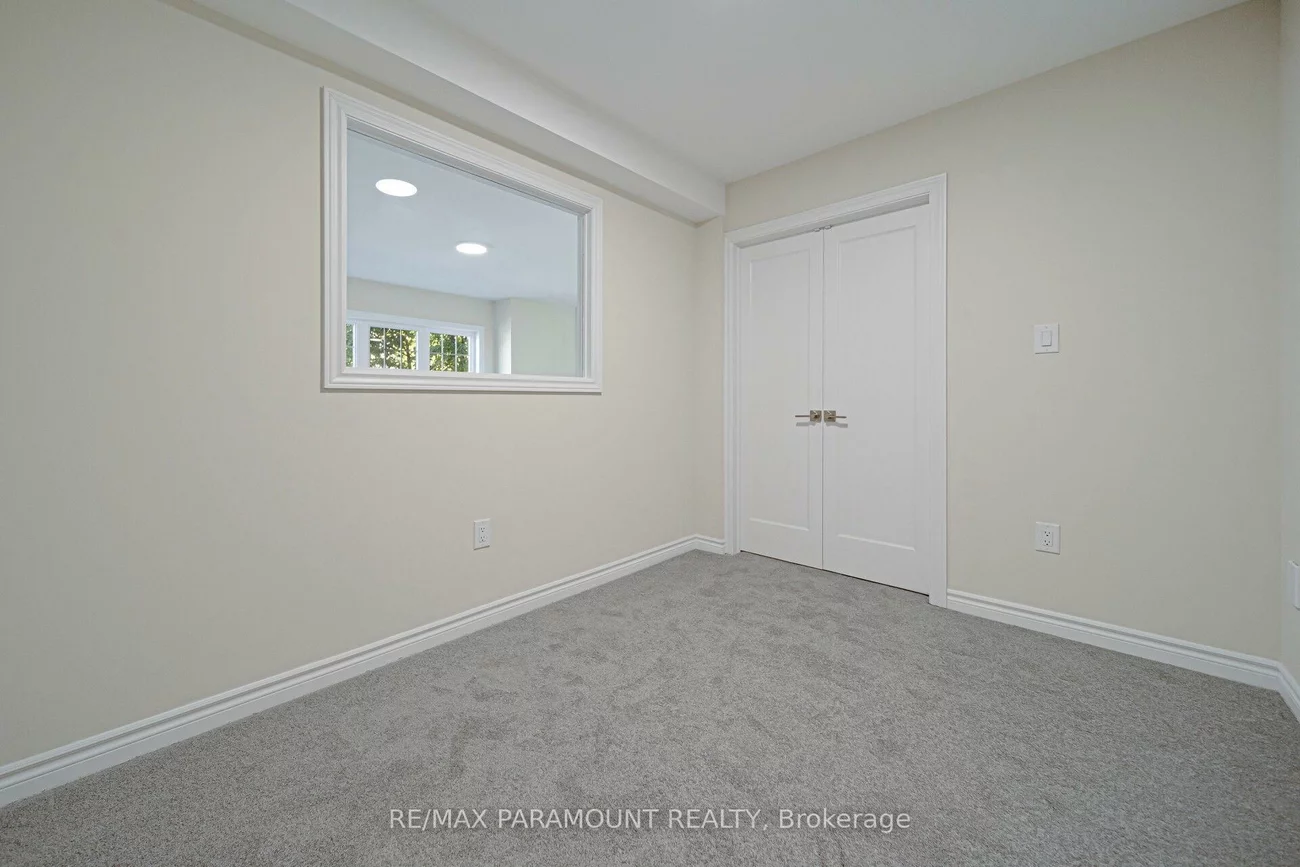 1575, South Parade, East Credit, Mississauga