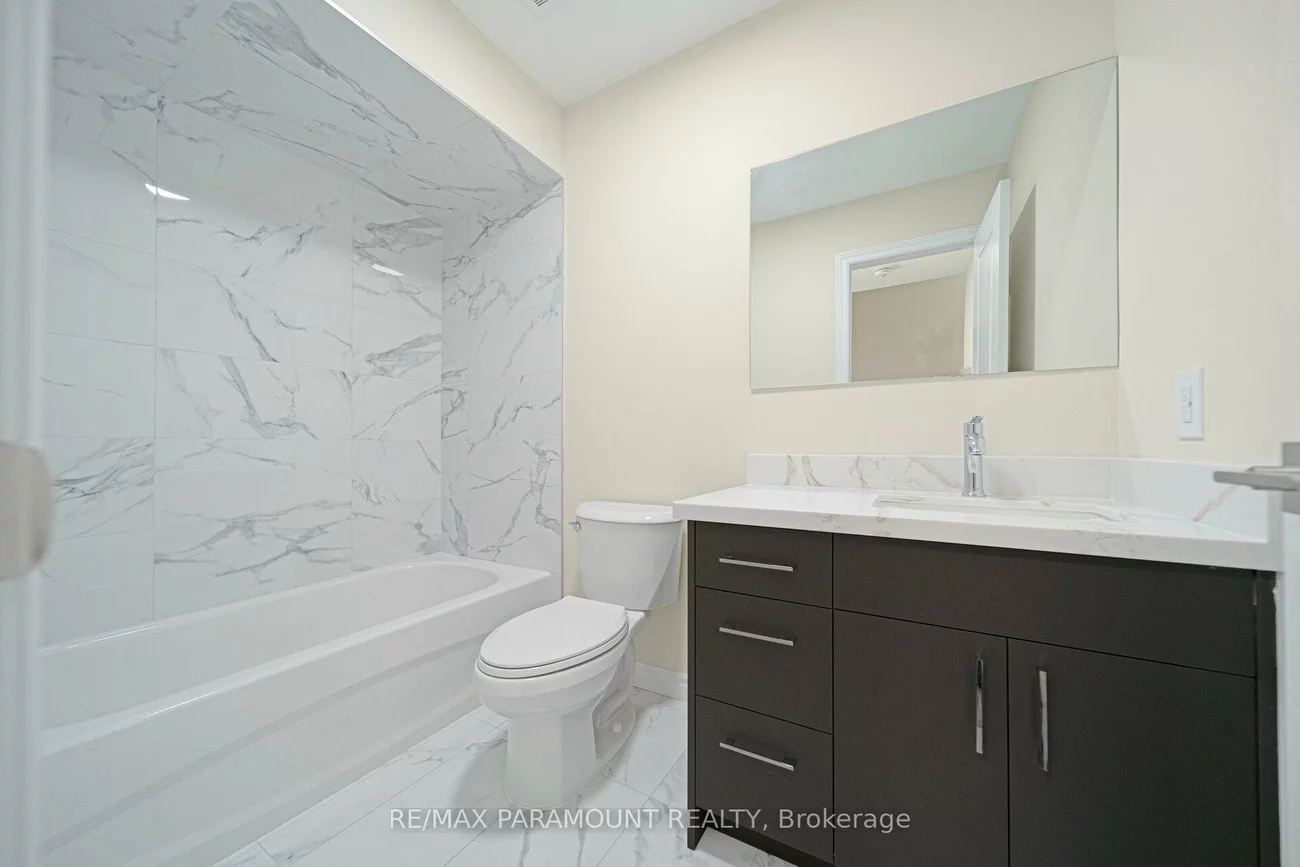 1575, South Parade, East Credit, Mississauga