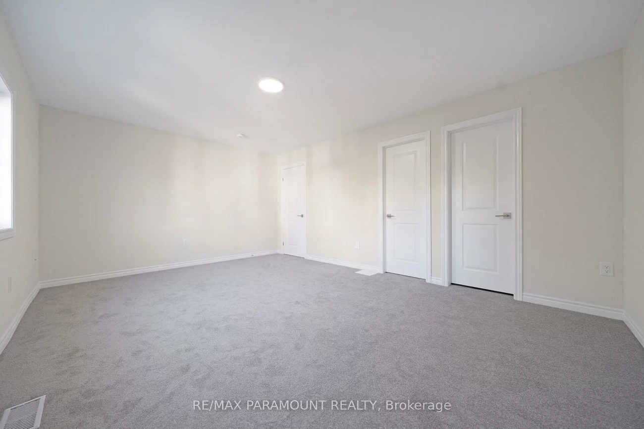 1575, South Parade, East Credit, Mississauga