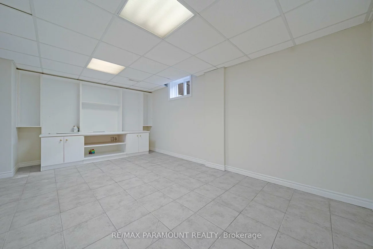 1575, South Parade, East Credit, Mississauga