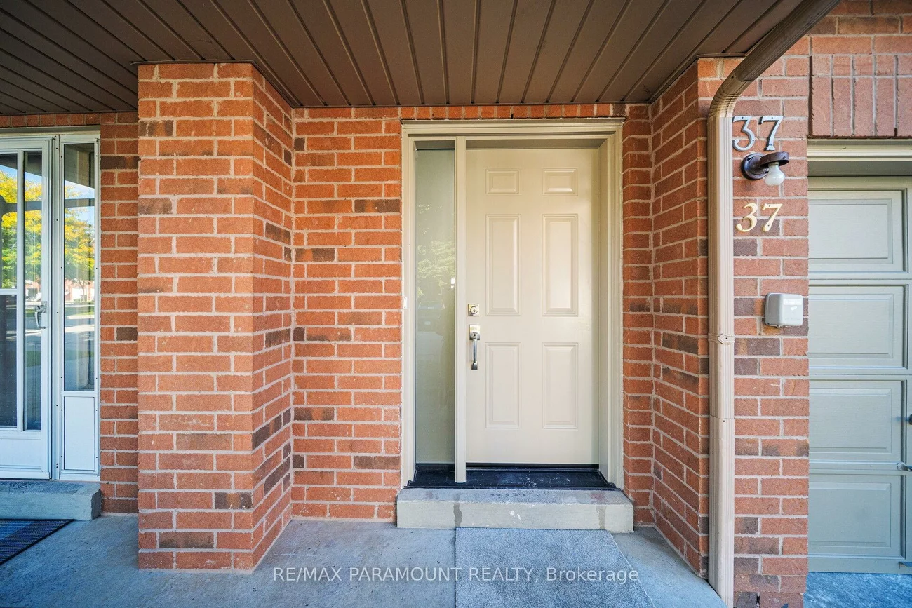 1575, South Parade, East Credit, Mississauga