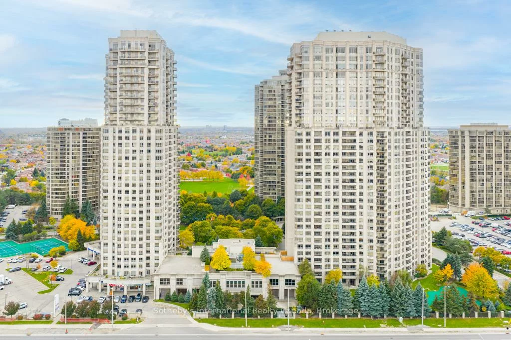 25, Kingsbridge Garden, Hurontario, Mississauga