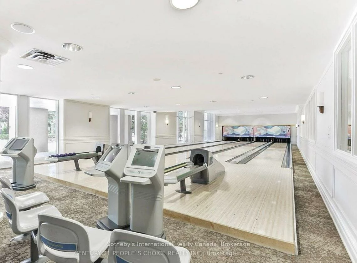 25, Kingsbridge Garden, Hurontario, Mississauga