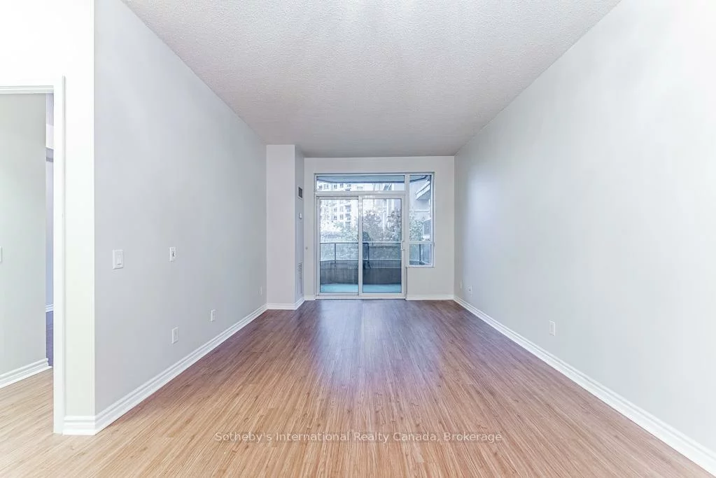 25, Kingsbridge Garden, Hurontario, Mississauga