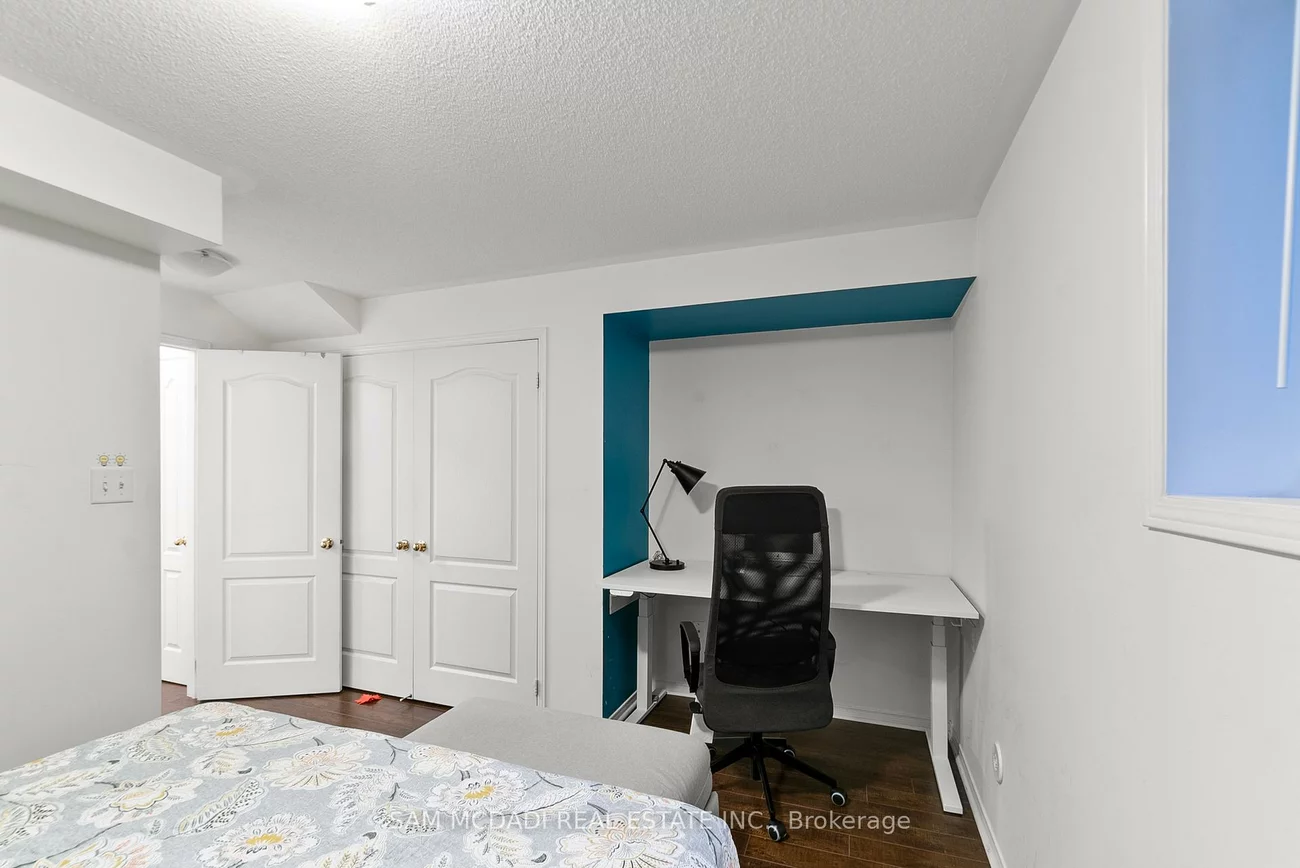 3250, Bentley, Churchill Meadows, Mississauga