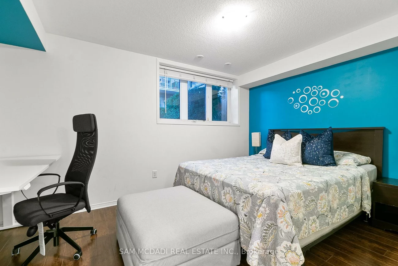 3250, Bentley, Churchill Meadows, Mississauga