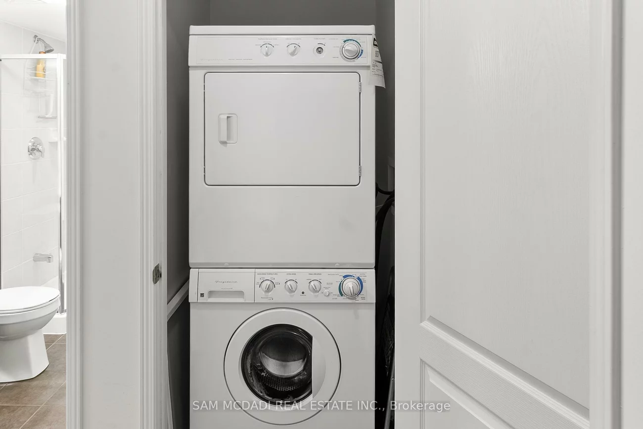 3250, Bentley, Churchill Meadows, Mississauga