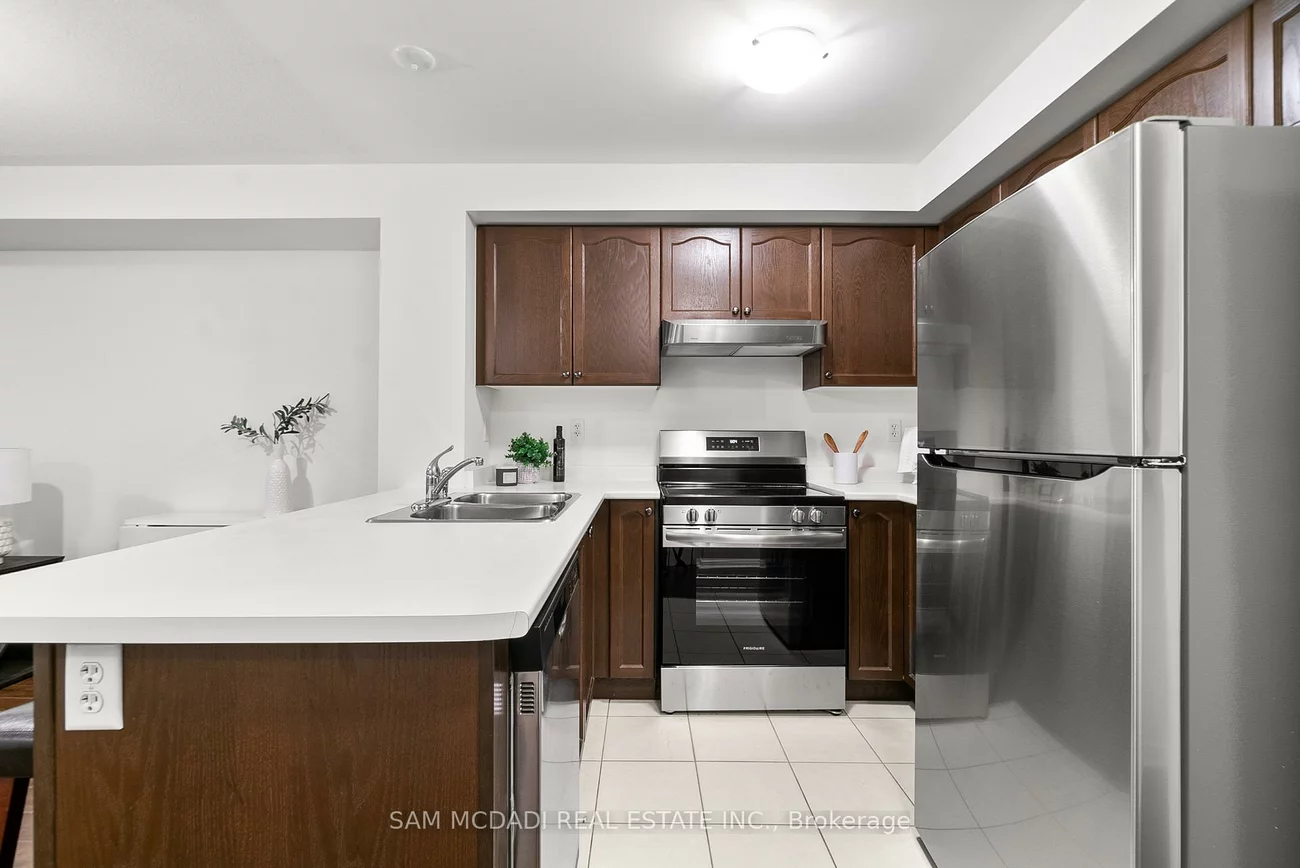 3250, Bentley, Churchill Meadows, Mississauga