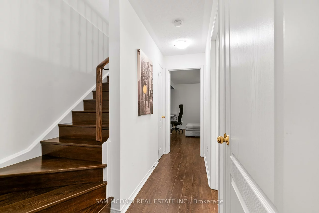 3250, Bentley, Churchill Meadows, Mississauga