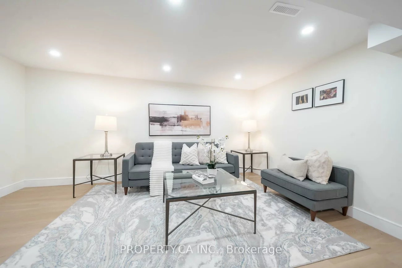 3430, Brandon Gate, Malton, Mississauga