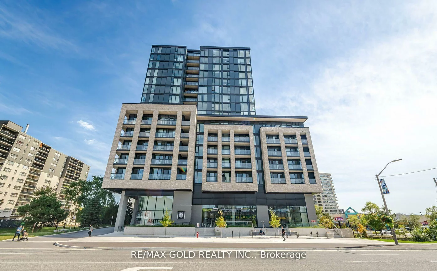 86, Dundas, Cooksville, Mississauga