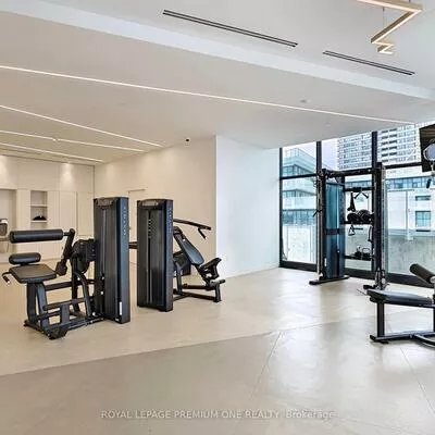 3900, Confederation, City Centre, Mississauga