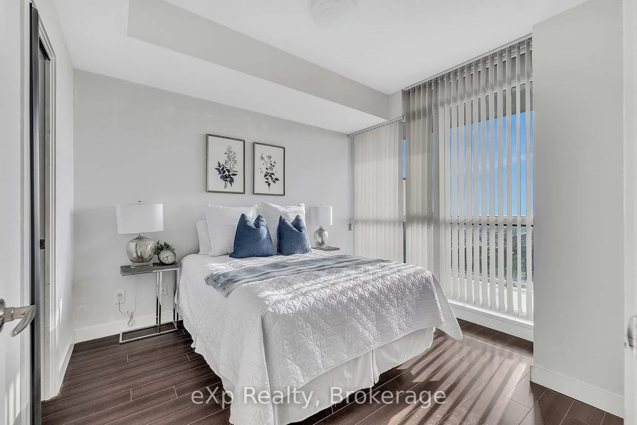 4099, Brickstone, City Centre, Mississauga