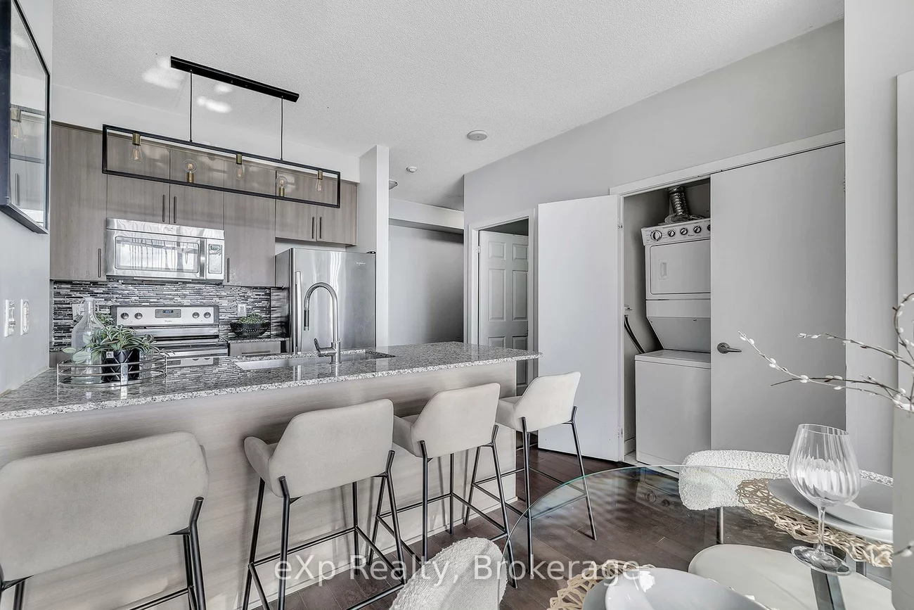 4099, Brickstone, City Centre, Mississauga