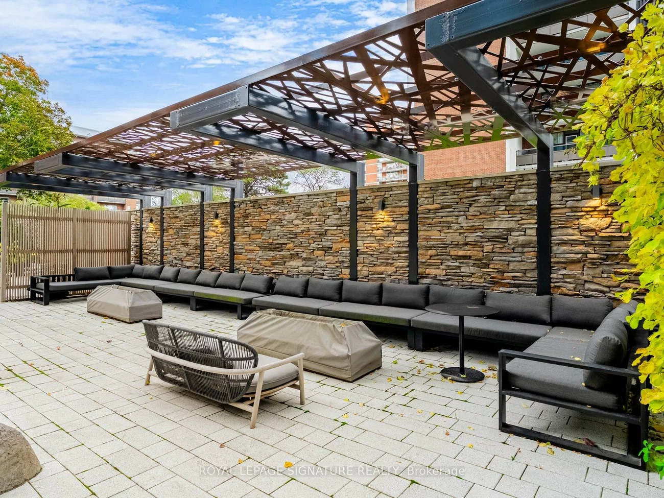 21, Park, Port Credit, Mississauga