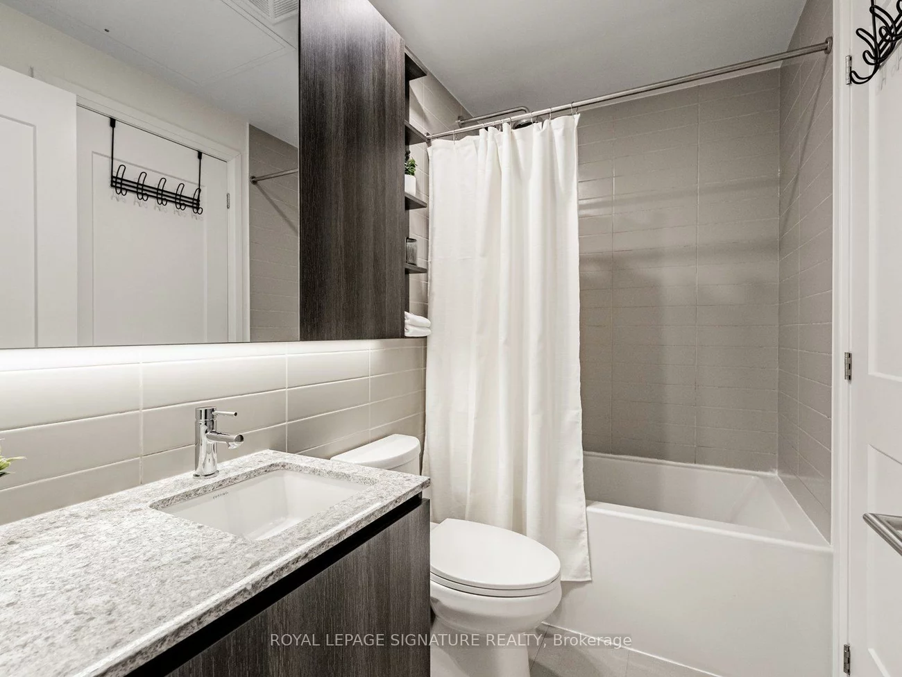 21, Park, Port Credit, Mississauga